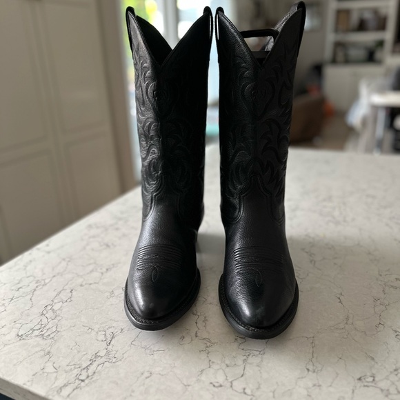 Ariat Cowboy Boots - Picture 5 of 5